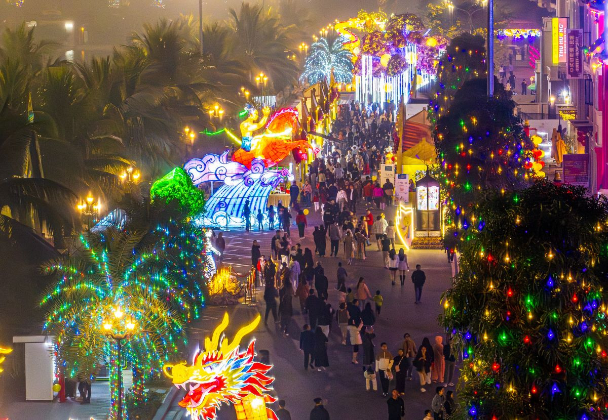 Ngàn vạn điều bất ngờ đang chờ đợi Ocean Cityzen ở Lễ hội Ánh sáng phương Đông