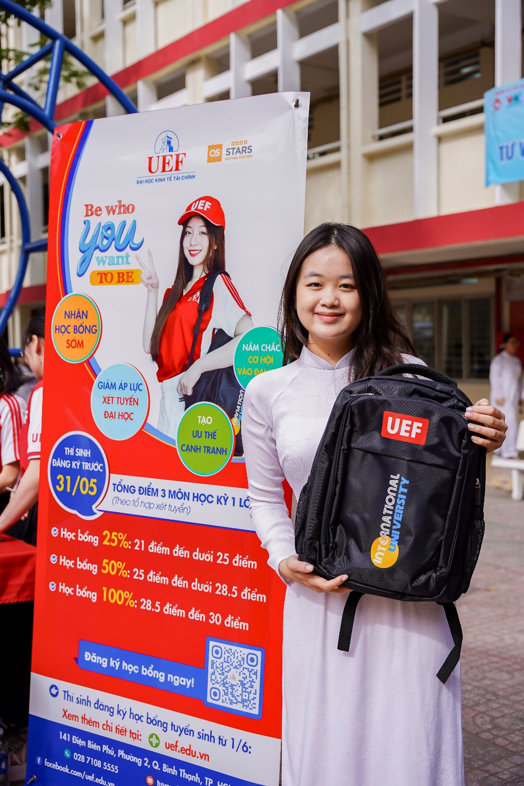 Bạn Phạm Ngọc Hải Yến xét học bổng sớm với mong muốn phát huy lợi thế tiếng Anh Bạn Phạm Ngọc Hải Yến xét học bổng sớm với mong muốn phát huy lợi thế tiếng Anh