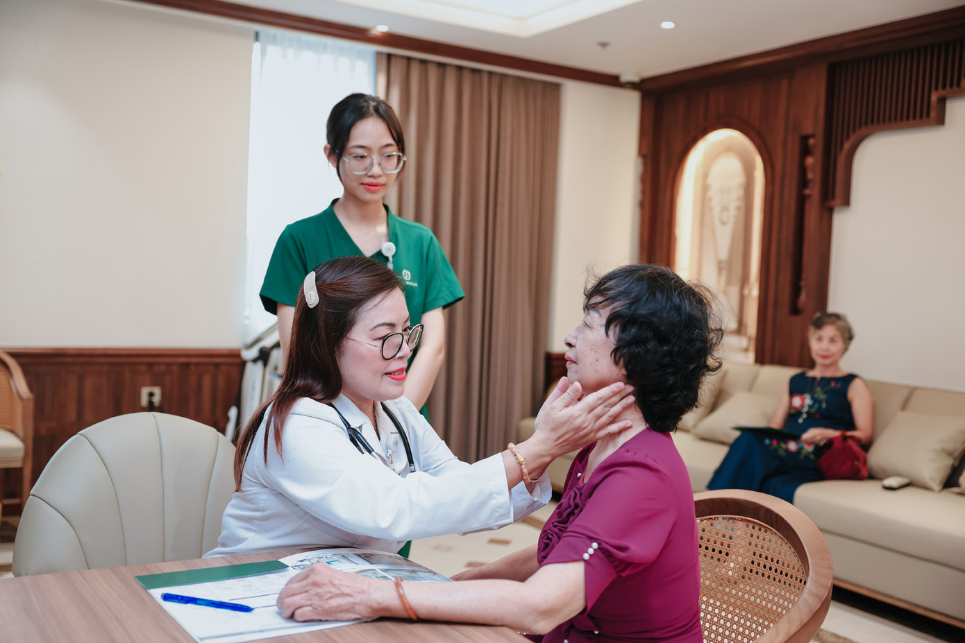 Phương Đông Asahi thừa hưởng hệ thống y tế chất lượng cao từ Bệnh viện Đa khoa Phương Đông Phương Đông Asahi thừa hưởng hệ thống y tế chất lượng cao từ Bệnh viện Đa khoa Phương Đông