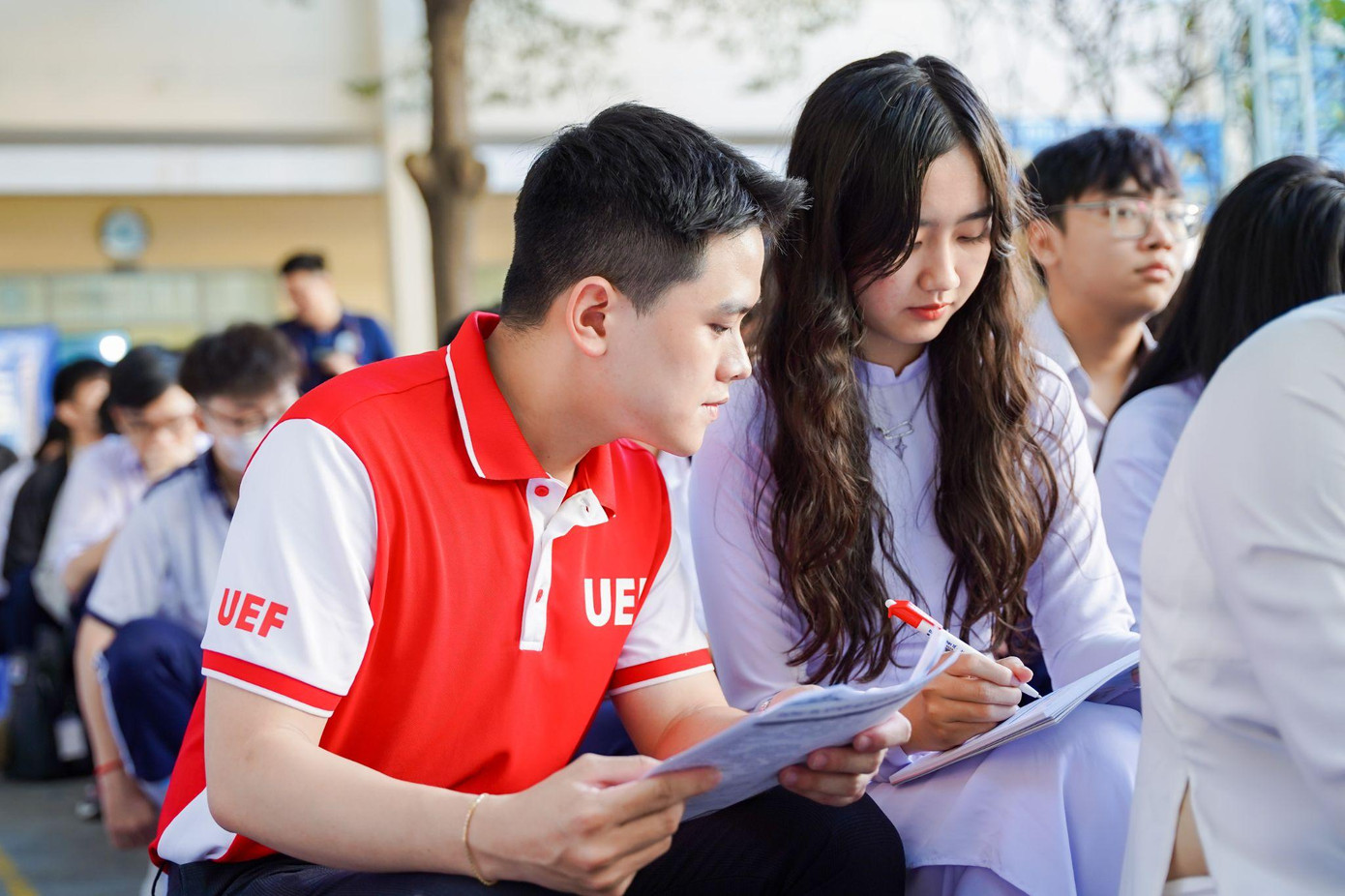 Ngành quản trị nhân lực của UEF thu hút sự quan tâm của các bạn học sinh THPT Ngành quản trị nhân lực của UEF thu hút sự quan tâm của các bạn học sinh THPT