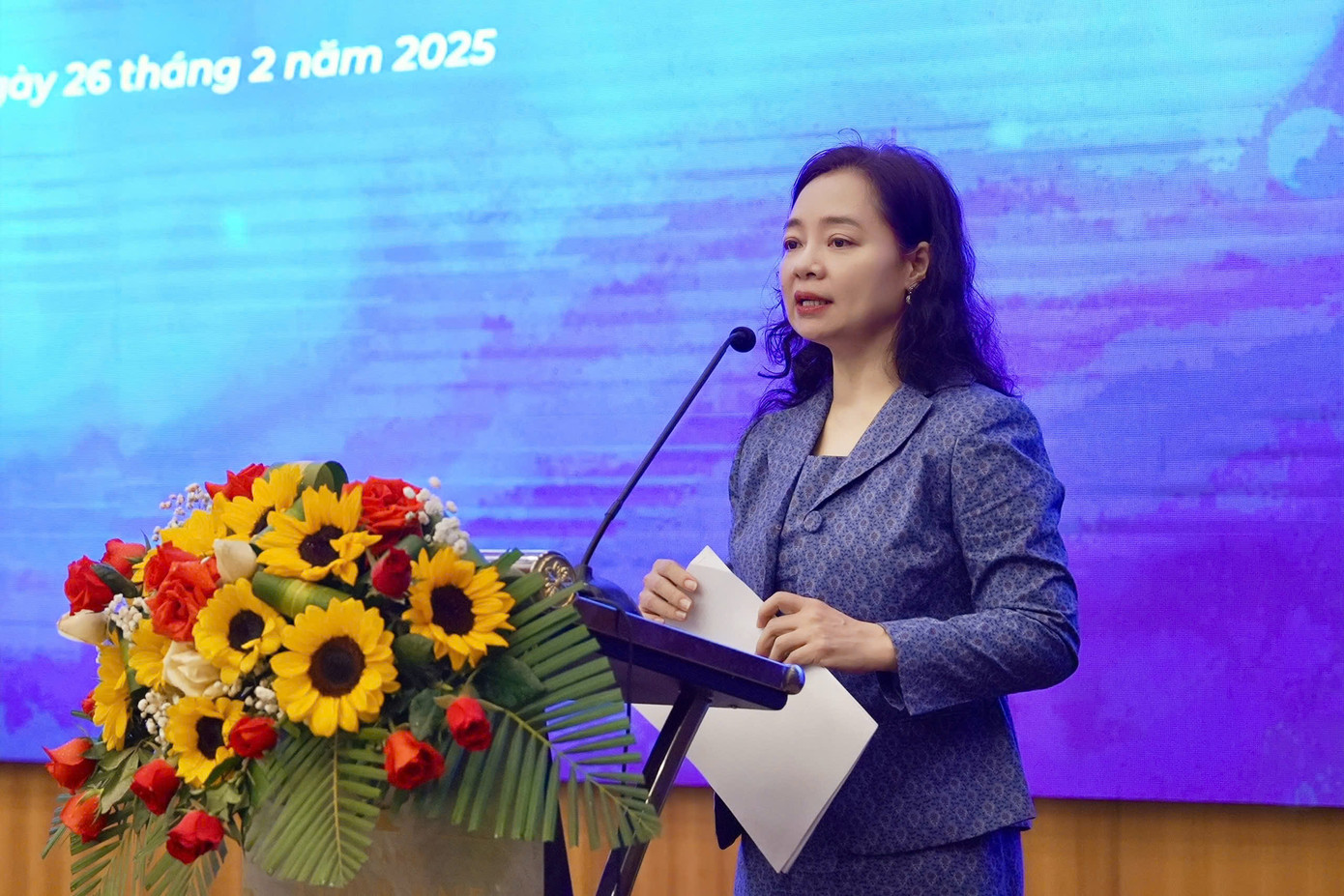 Bà Nguyễn Thị Lâm Giang Vụ trưởng Vụ Tiết kiệm năng lượng và Phát triển bền vững (Bộ Công Thương). Bà Nguyễn Thị Lâm Giang Vụ trưởng Vụ Tiết kiệm năng lượng và Phát triển bền vững (Bộ Công Thương).