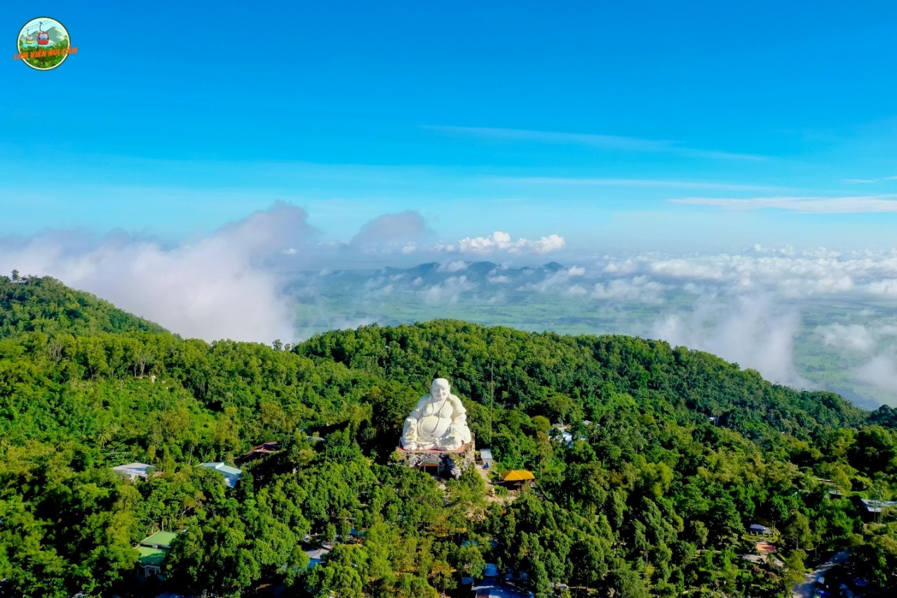 Linh thiêng, nguyên sơ ở nơi cao nhất (nguồn: Lâm Viên Núi Cấm)