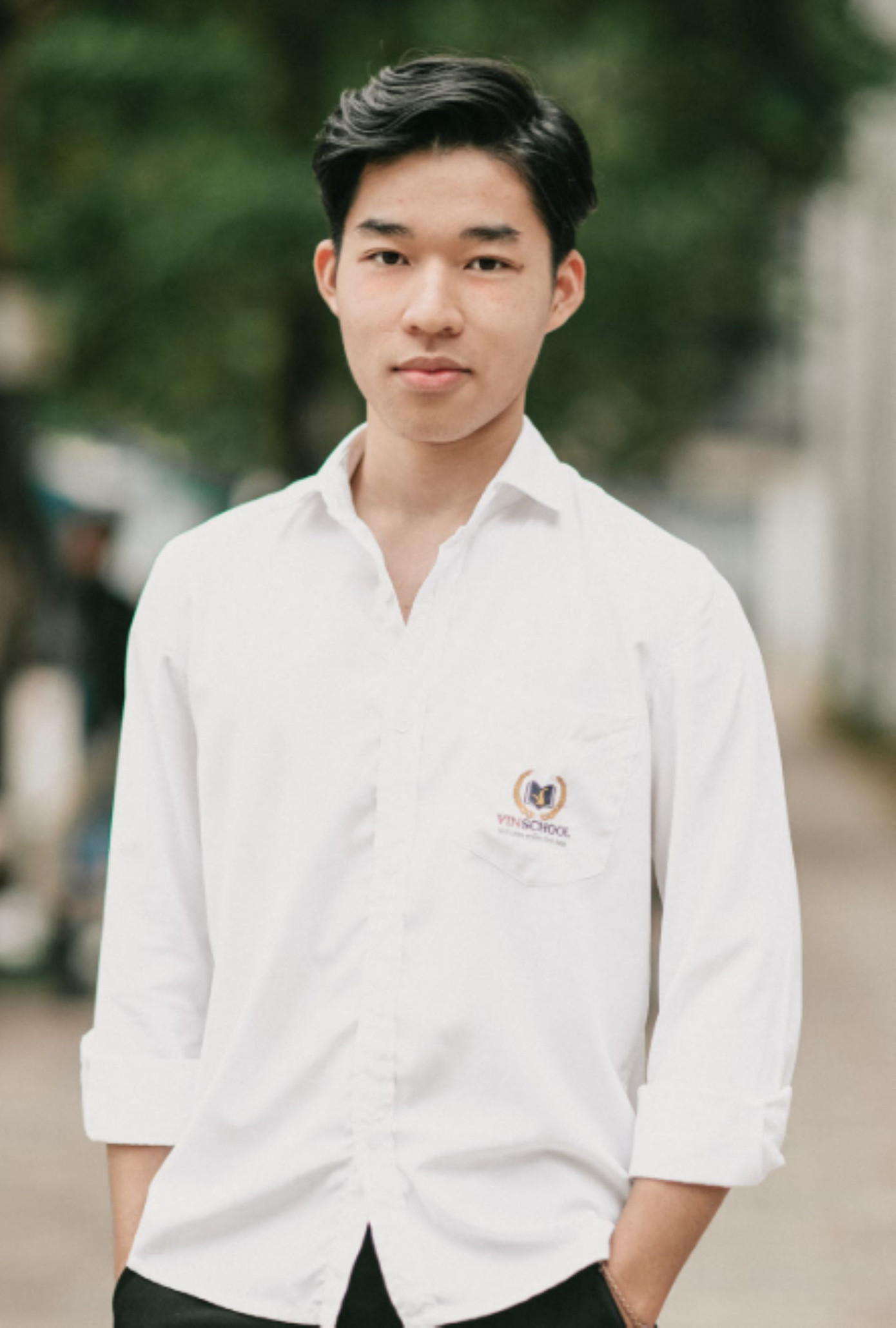 Nguyễn Sỹ Hưng xuất sắc đạt học bổng hơn 8 tỷ VNĐ từ Brown University Nguyễn Sỹ Hưng xuất sắc đạt học bổng hơn 8 tỷ VNĐ từ Brown University