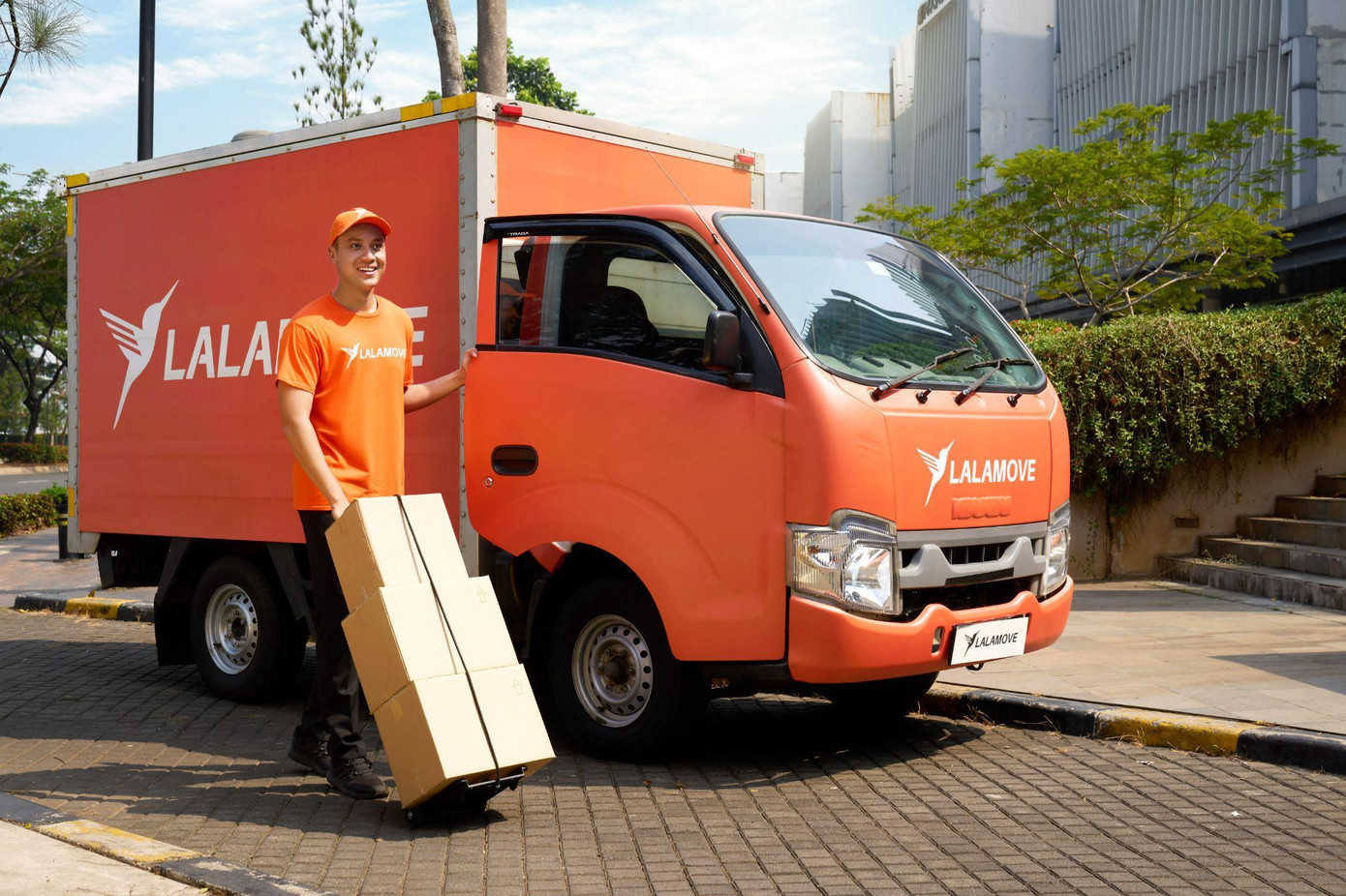 Lalamove luôn đồng hành cùng doanh nghiệp vừa và nhỏ trong việc tối ưu chi phí vận chuyển.