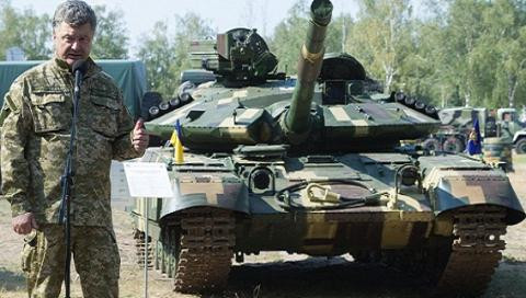 Xe tăng Nga áp sát biên giới Ukraine: Dấu hiệu một cuộc chiến? ảnh 2