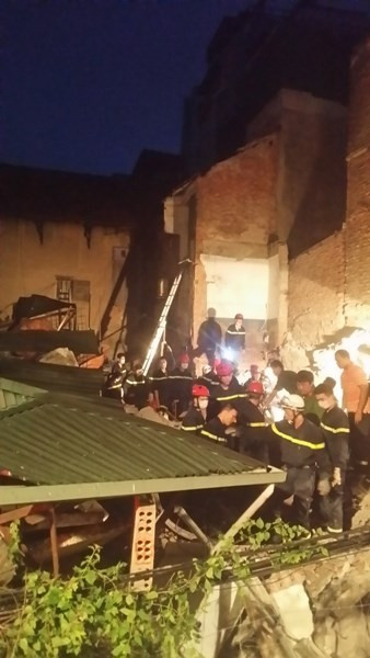 Hà Nội: Sập nhà 3 tầng, 2 người tử vong ảnh 15