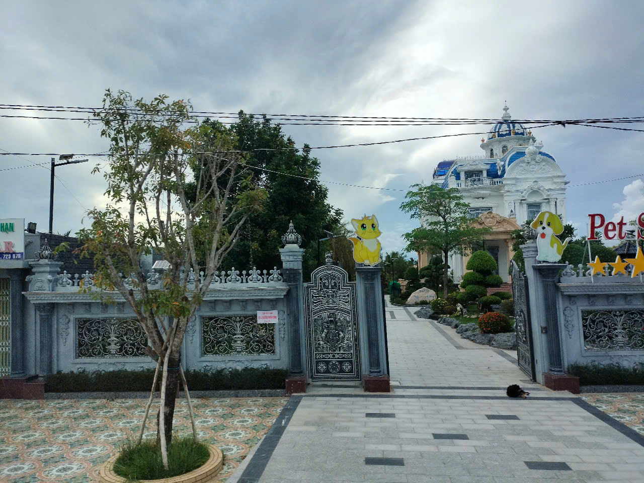 Căn biệt thự của ông Tập xây sai phạm trên đất nông nghiệp, và tự nhận toà nhà đẹp nhất Cà Mau.