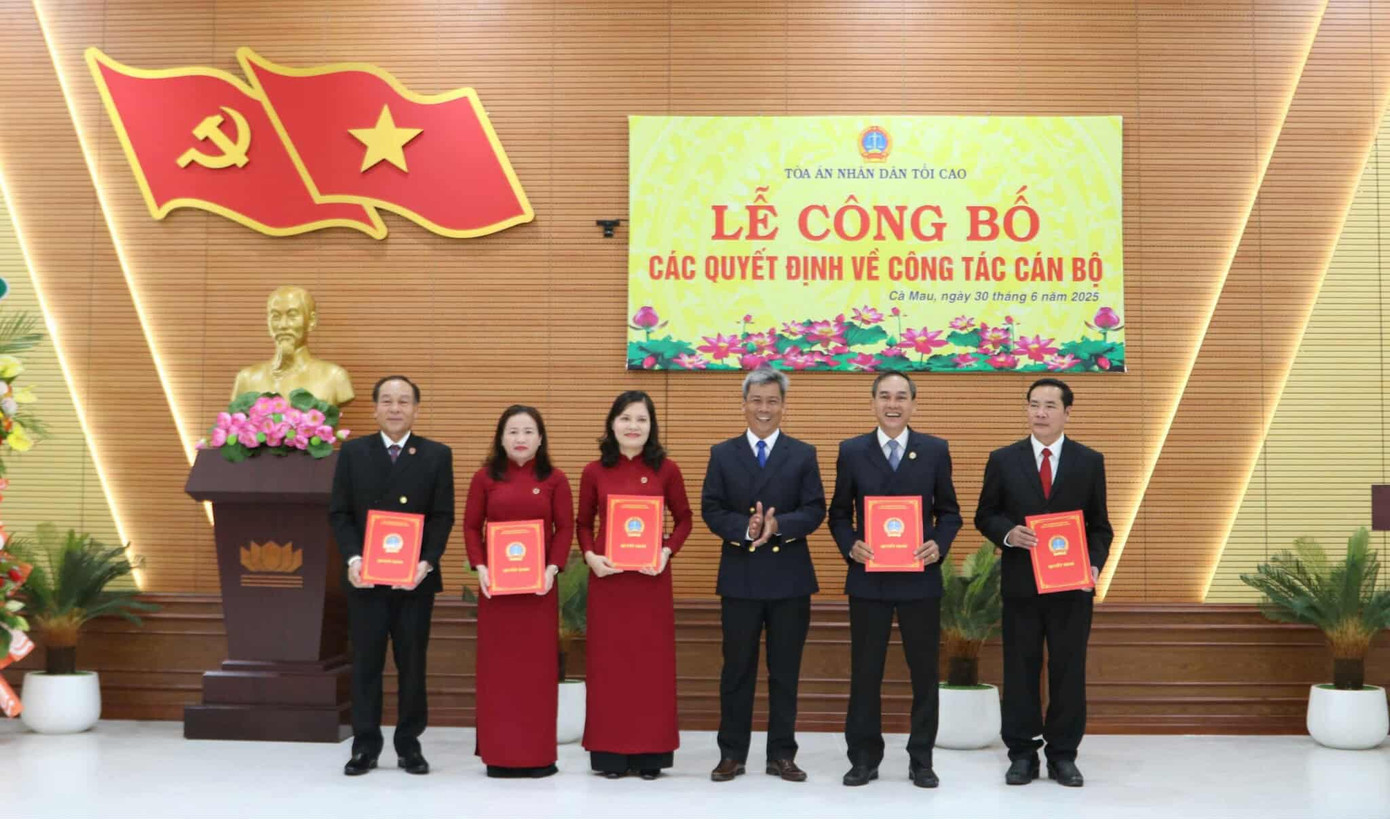5 Phó Chánh án TAND tỉnh Cà Mau vừa được bổ nhiệm.