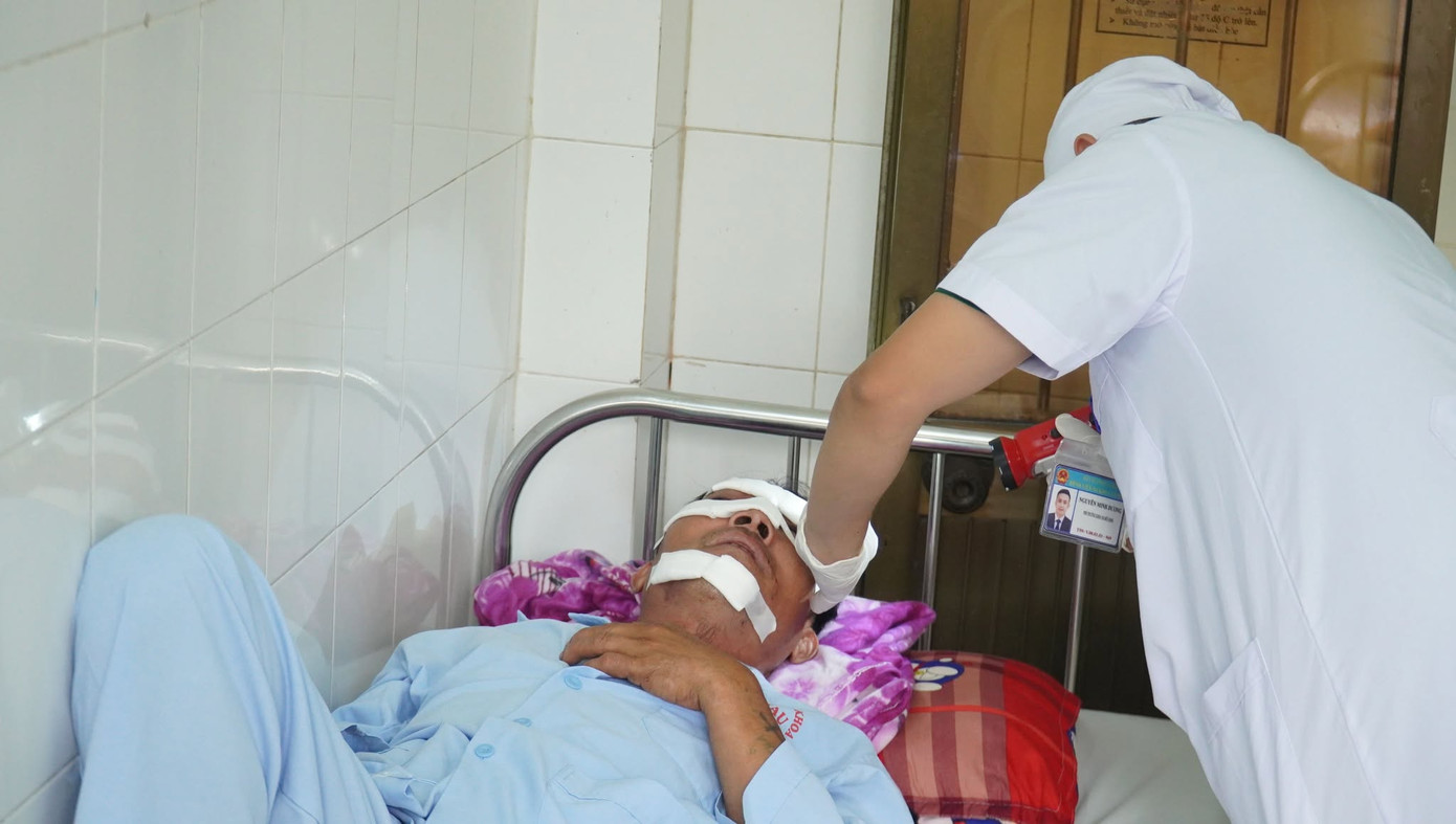 Ông H. đang điều trị tại Bệnh viện Đa khoa tỉnh Cà Mau.