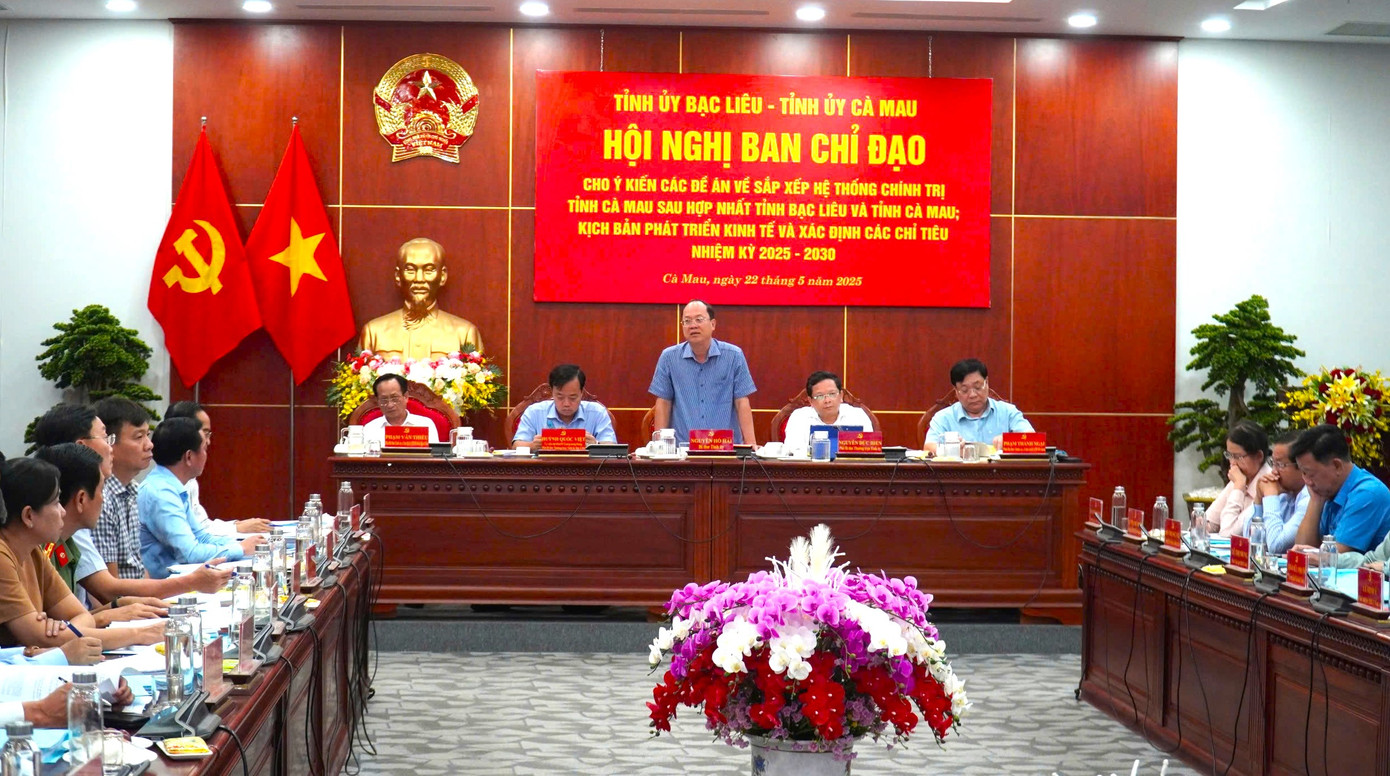 Ông Nguyễn Hồ Hải - Bí thư Tỉnh uỷ Cà Mau phát biểu tại hội nghị.