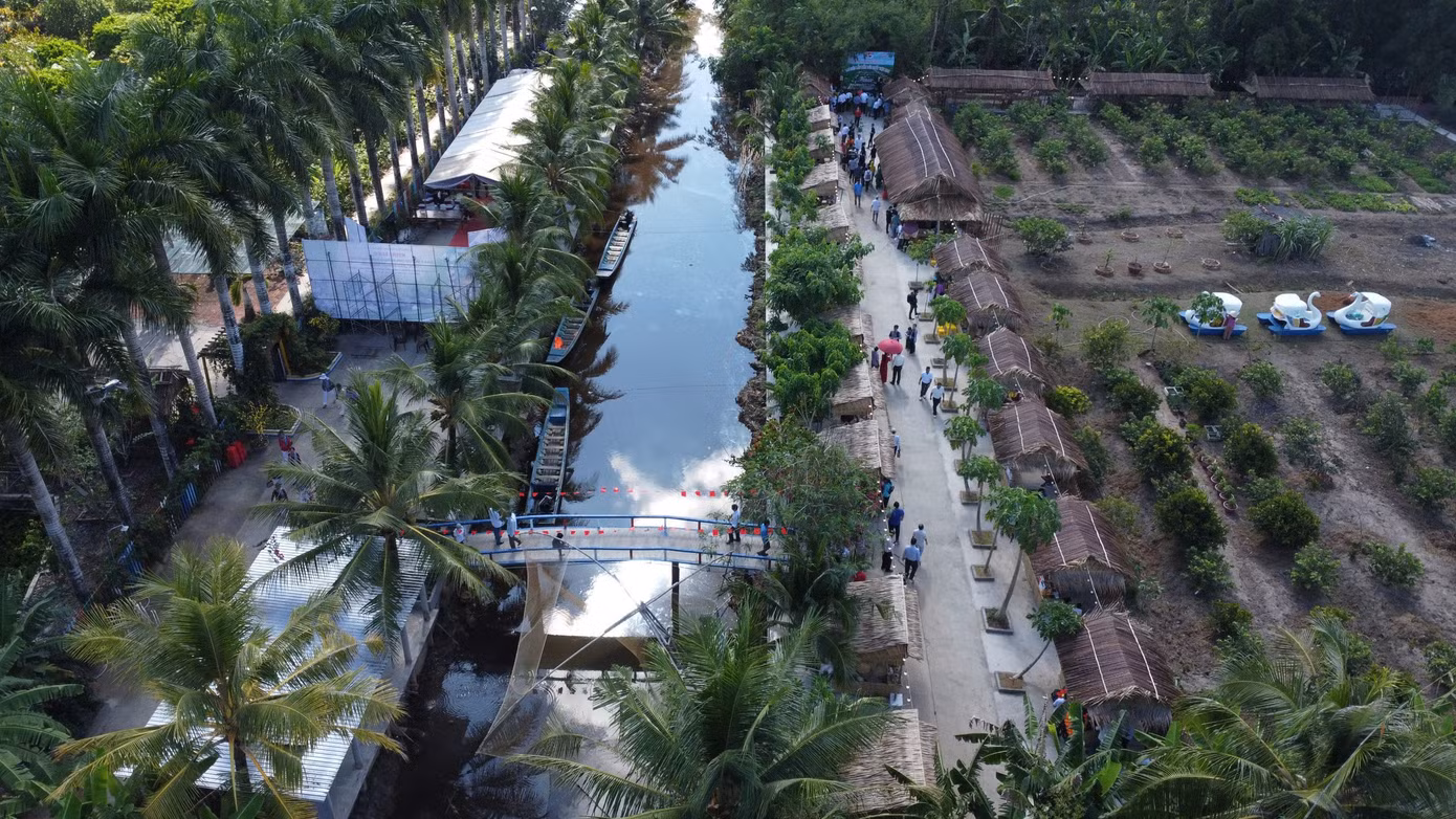 Nằm trong chuỗi sự kiện “Cà Mau - Điểm đến năm 2025”, Ngày hội Hương rừng U Minh năm 2025 có chủ đề Sắc màu U Minh hạ.