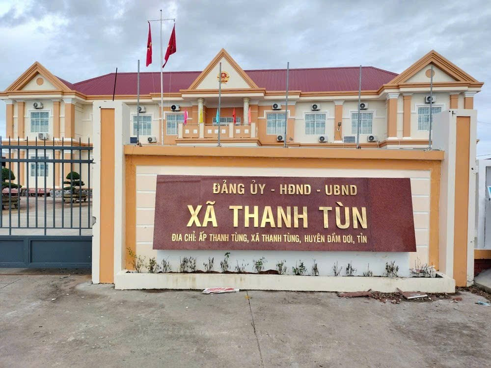UBND xã Thanh Tùng (huyện Đầm Dơi). UBND xã Thanh Tùng (huyện Đầm Dơi).