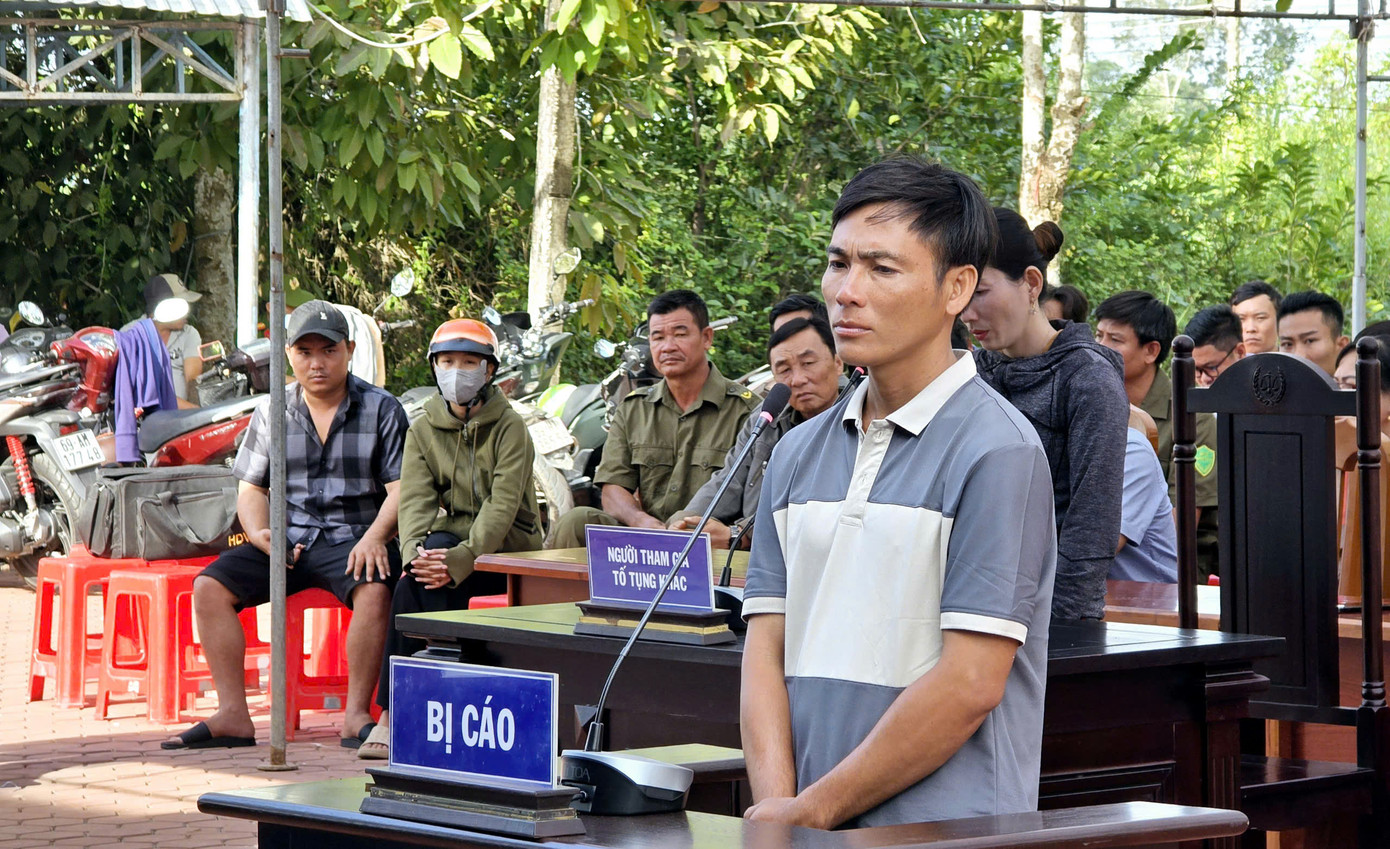 Bị cáo Lê Văn Niệm tại phiên toà sơ thẩm.