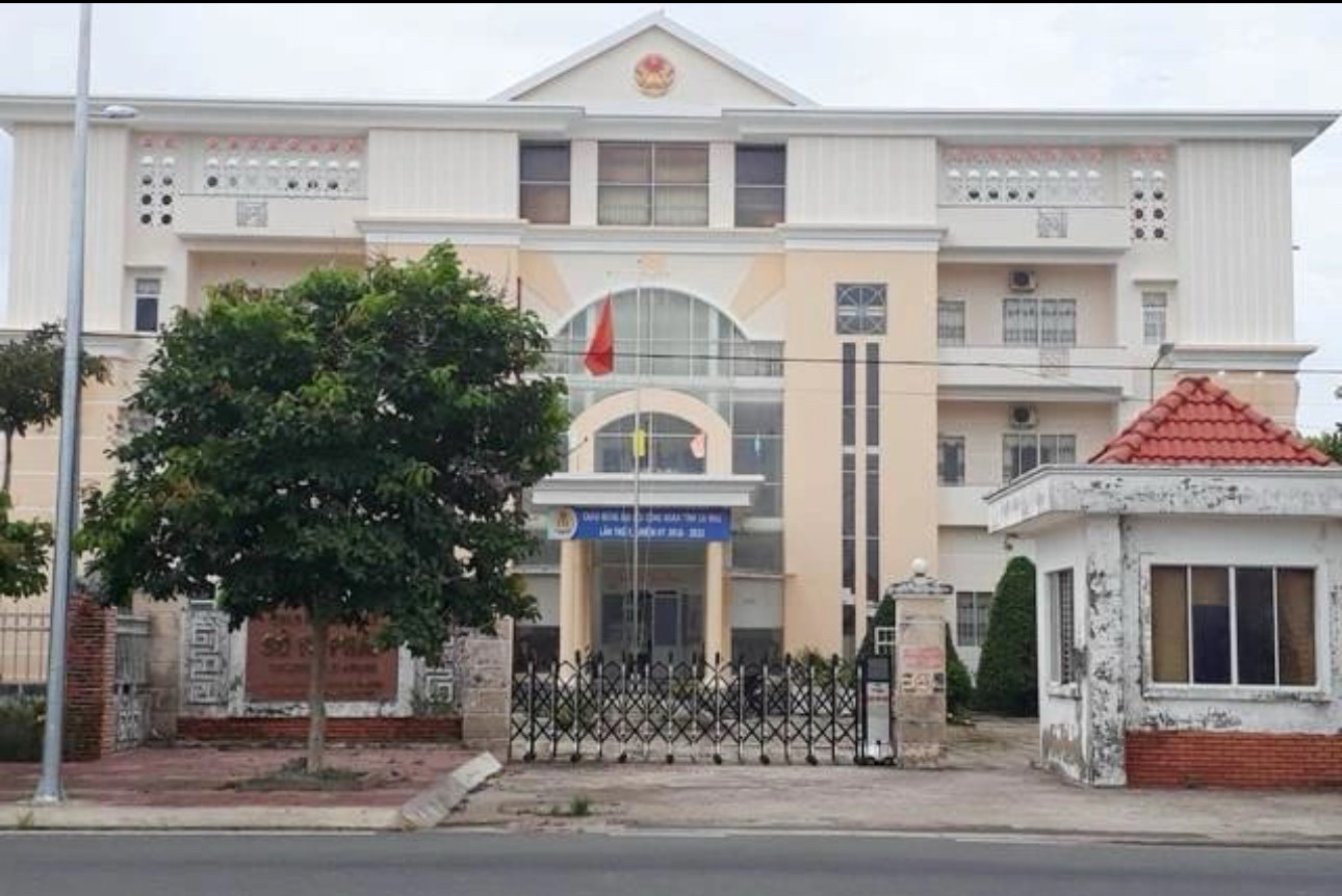 Sở Tư pháp tỉnh Cà Mau. Sở Tư pháp tỉnh Cà Mau.