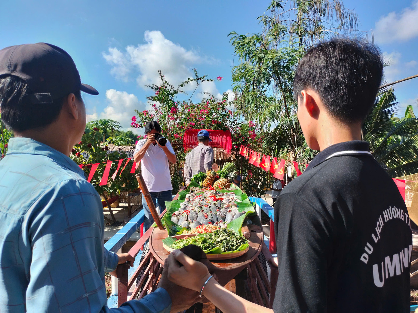 Năm 2022, tổ chức kỷ lục châu Á xác lập kỷ lục ẩm thực đặc sản châu Á với món lẩu mắm U Minh.