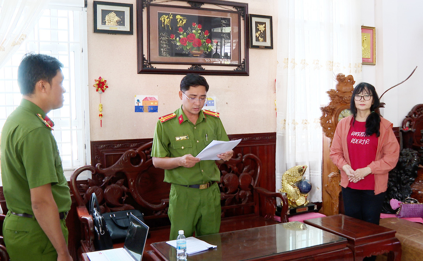 Nguyễn Ngọc Thúy - cựu Tổng Giám đốc Công ty Xổ số kiến thiết Bạc Liêu bị khởi tố.