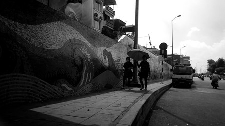 Cuộc sống thú vị dưới chân “tháp Eiffel nằm ngang” của Việt Nam ảnh 7