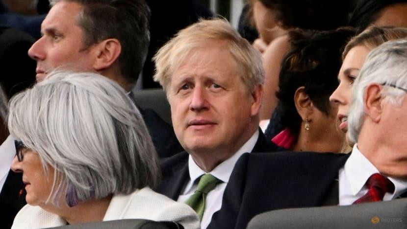 Thủ tướng Anh Boris Johnson và phu nhân dự sự kiện kỷ niệm 70 năm trị vì của Nữ hoàng Elizabeth ngày 4/6. (Ảnh: Reuters)