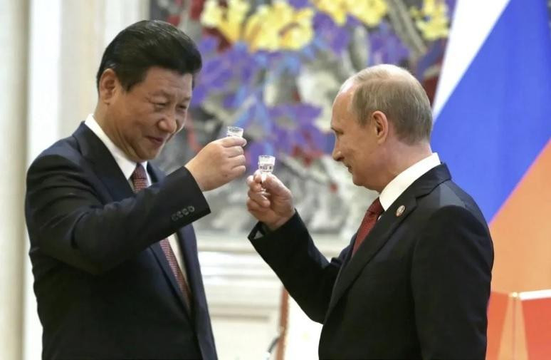 Chủ tịch Trung Quốc Tập Cận Bình và Tổng thống Nga Vladimir Putin. (Ảnh: Getty) Chủ tịch Trung Quốc Tập Cận Bình và Tổng thống Nga Vladimir Putin. (Ảnh: Getty)