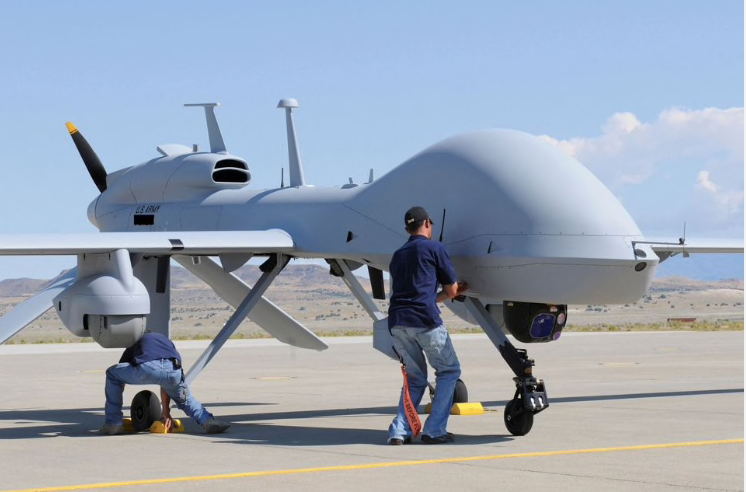 Một chiếc UAV MQ-1C Gray Eagle của Mỹ. (Ảnh: Reuters) Một chiếc UAV MQ-1C Gray Eagle của Mỹ. (Ảnh: Reuters)