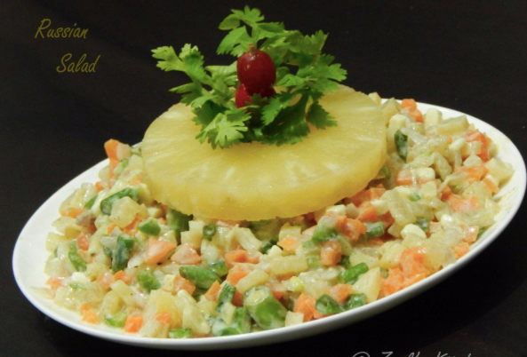 Xa-lát Nga là món ăn phổ biến ở nhiều nhà hàng