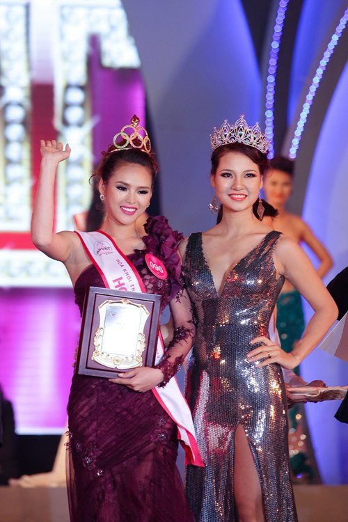 Hạnh phúc trong phút đăng quang. Hạnh phúc trong giờ phút đăng quang