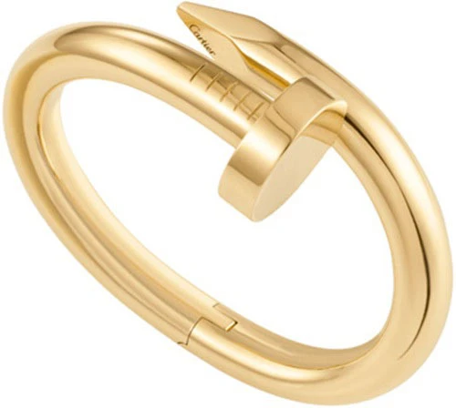 2 chiếc vòng này đều nằm trong bộ sưu tập đắt giá