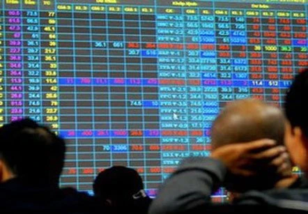 Sắc đỏ bao trùm sàn chứng khoán.