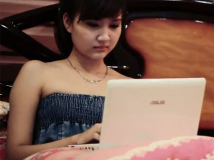 Hình ảnh trong clip 