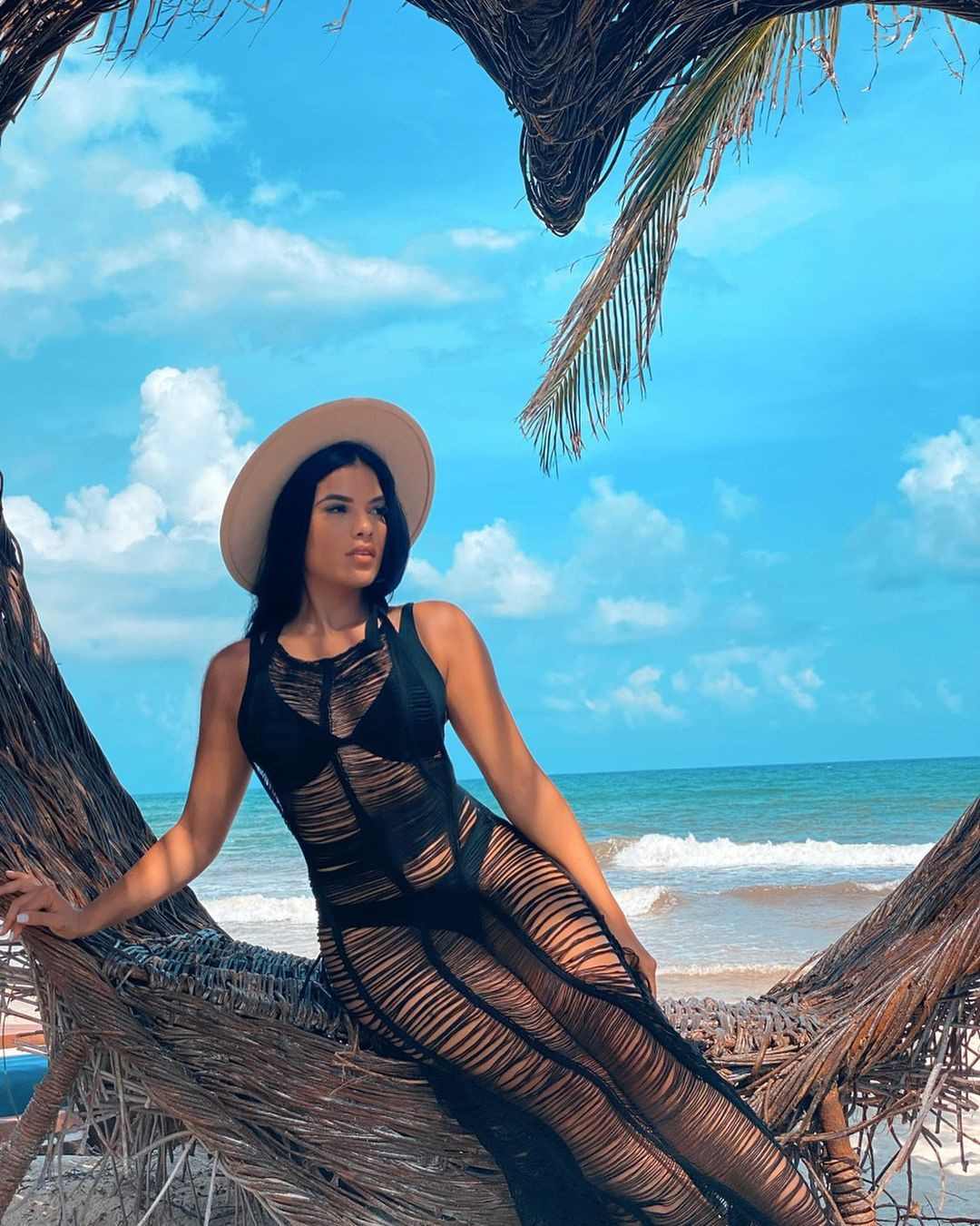 Sofia Acosta còn khoảng 2 tháng để chuẩn bị cho cuộc thi Hoa hậu Hòa bình Quốc tế 2023 tổ chức ở Việt Nam. Dù thời gian khá ngắn, với kinh nghiệm thi sắc đẹp ấn tượng, cô vẫn được đánh giá là ứng viên tiềm năng của khu vực Mỹ Latinh.