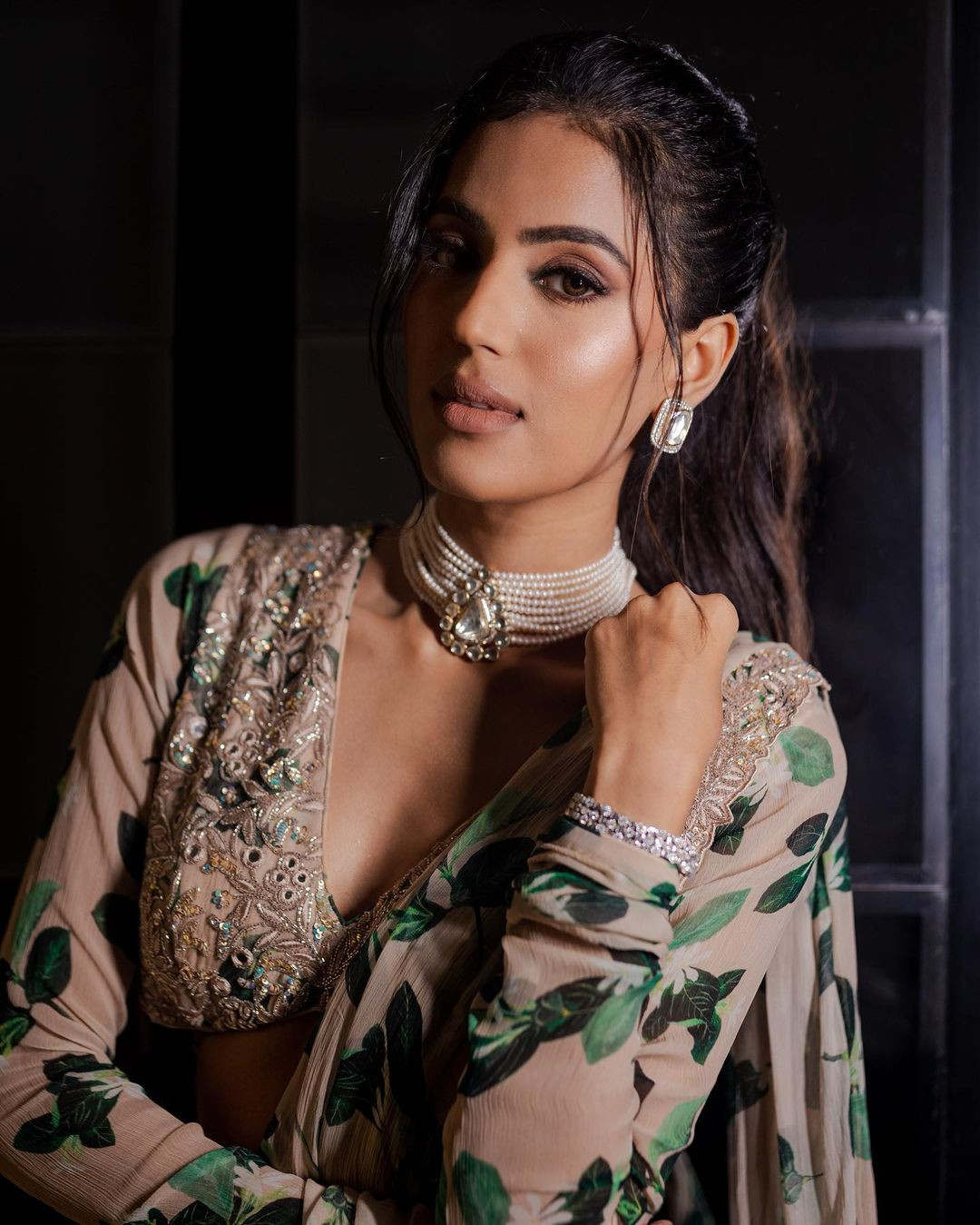 Trong đại dịch COVID-19, Sonal Kukreja làm việc với những người nước ngoài đến từ Ấn Độ và Bangladesh để cung cấp nhu yếu phẩm và bữa ăn cho những người mất việc làm.