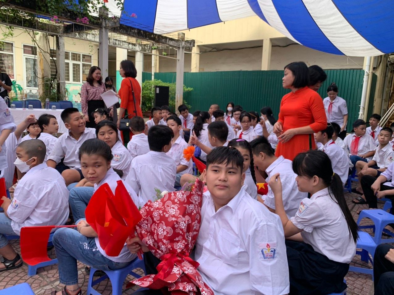 Hân hoan khai giảng năm học mới, Chủ tịch nước gửi thư tới ngành giáo dục ảnh 34