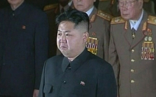 Ông Kim Jong-un bật khóc trong lễ tang ông Kim Jong-il
