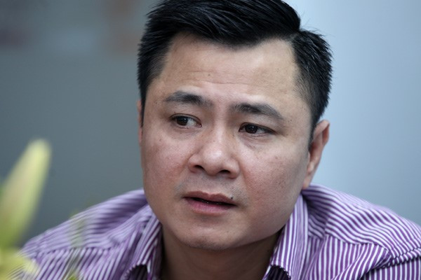 Trước khi nổi tiếng, sao Việt từng làm lơ xe, bán lông gà lông vịt ảnh 7