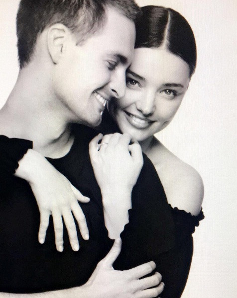 Miranda Kerr ngày càng quyến rũ nhờ tình yêu viên mãn ảnh 1