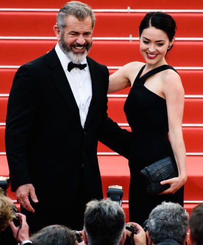 Sao Hollywood Mel Gibson sắp đón con thứ 9 với bạn gái kém 34 tuổi ảnh 3