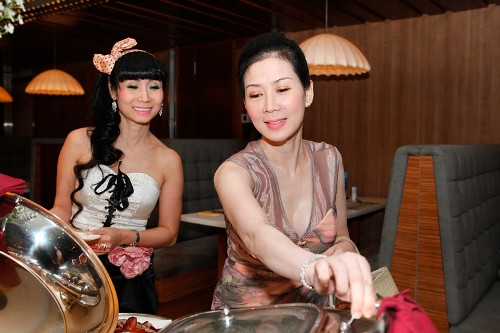 Nhan sắc Diễm Hương