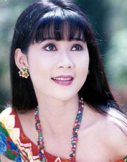 Nhan sắc Diễm Hương