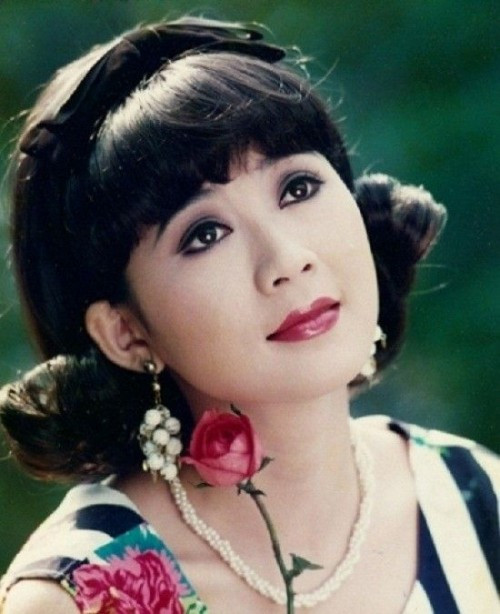 Nhan sắc Diễm Hương