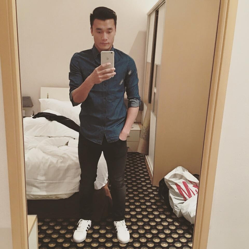 Thủ môn Bùi Tiến Dũng