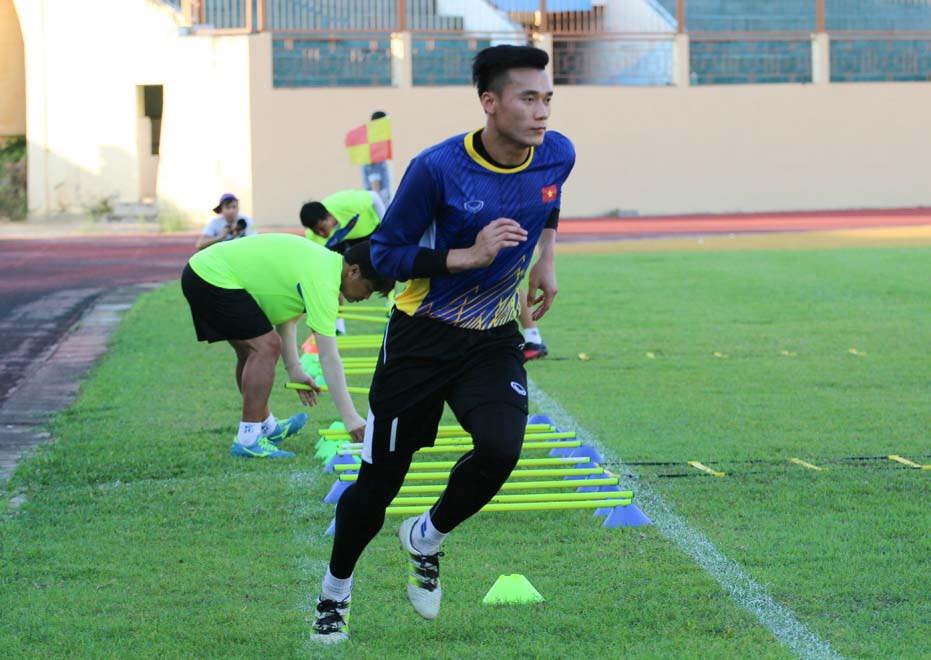 Thủ môn Bùi Tiến Dũng