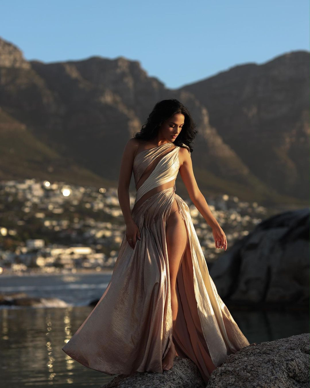 Vào thời điểm đó, thất bại của Natasha Joubert được xem là điều khiến khán giả tiếc nuối nhất ở mùa giải Hoa hậu Hoàn vũ lần thứ 69. Trước đó, cô được hàng loạt chuyên trang sắc đẹp dự đoán giành ngôi vị cao.