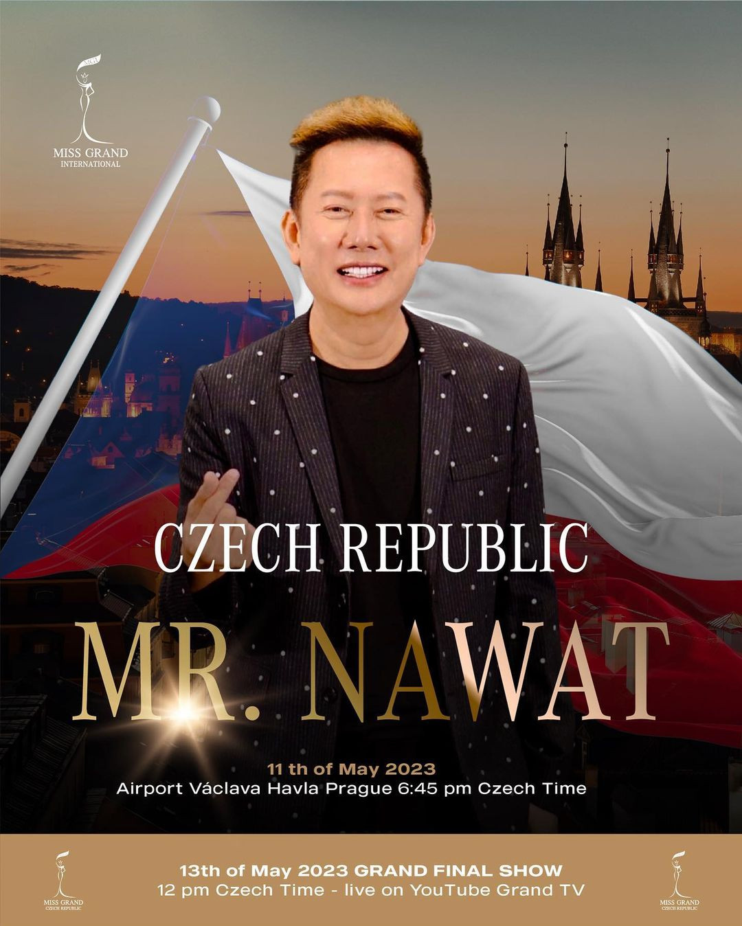 Tấm poster có hình ông Nawat - chủ tịch cuộc thi Hoa hậu Hòa bình Quốc tế và đương kim Hoa hậu Hòa bình Quốc tế 2022 Isabella Menin đều là ảnh màu khiến khán giả đặt nghi vấn ban tổ chức Hoa hậu Cộng hòa Czech có sự phân biệt đối xử.