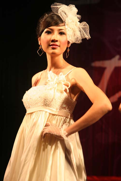 Trẻ trung, xinh đẹp trong trang phục tự chọn