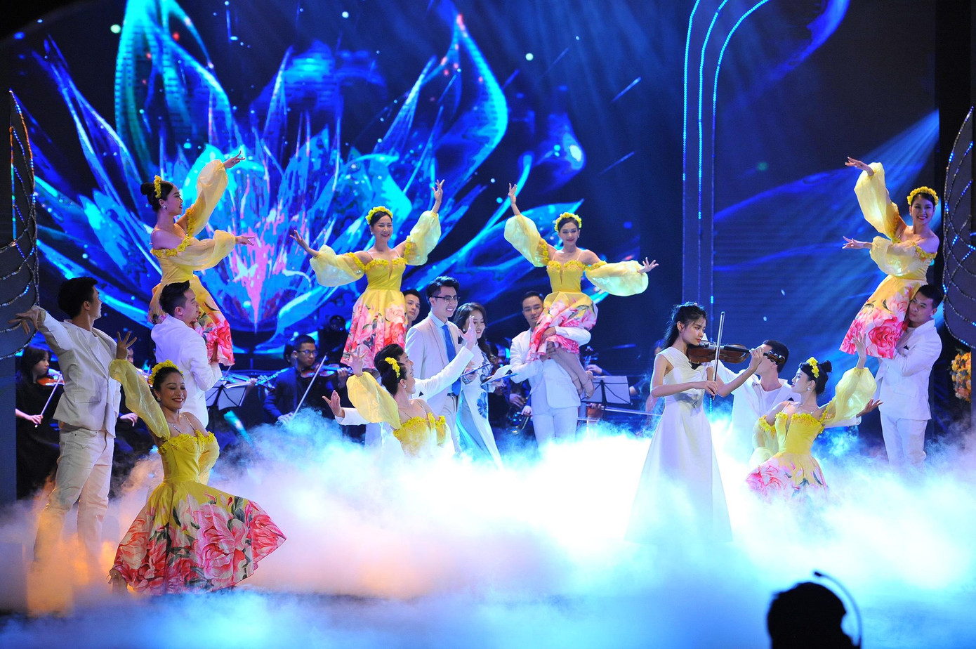 Tôn vinh những tấm gương có sức lan tỏa mạnh mẽ trong cộng đồng ảnh 24