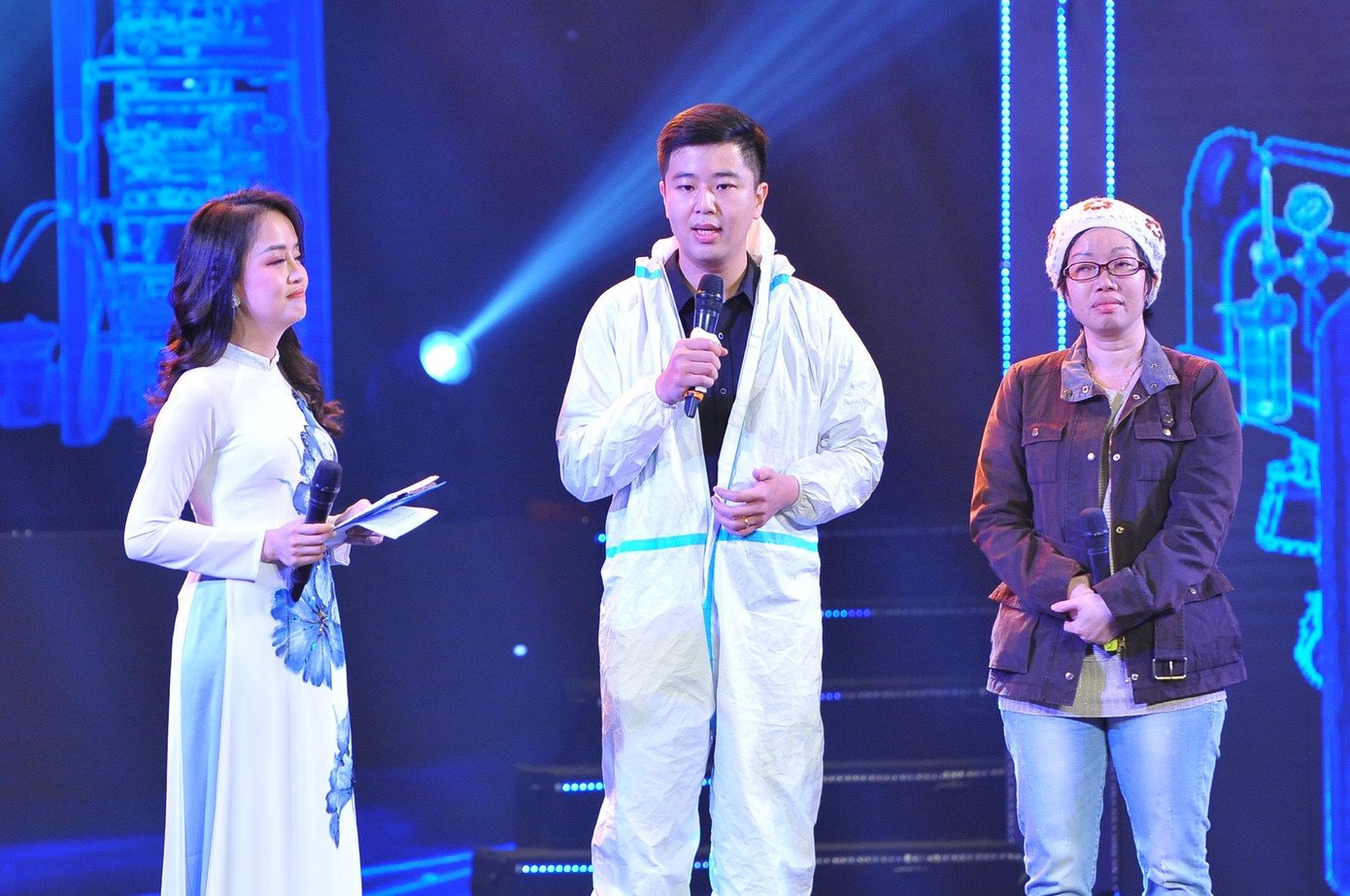 Tôn vinh những tấm gương có sức lan tỏa mạnh mẽ trong cộng đồng ảnh 32