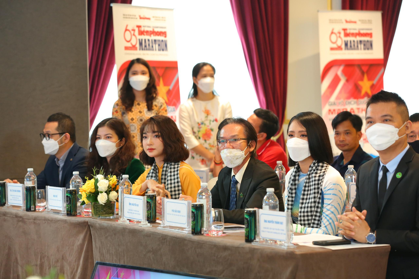 Theo dấu chân huyền thoại ảnh 15