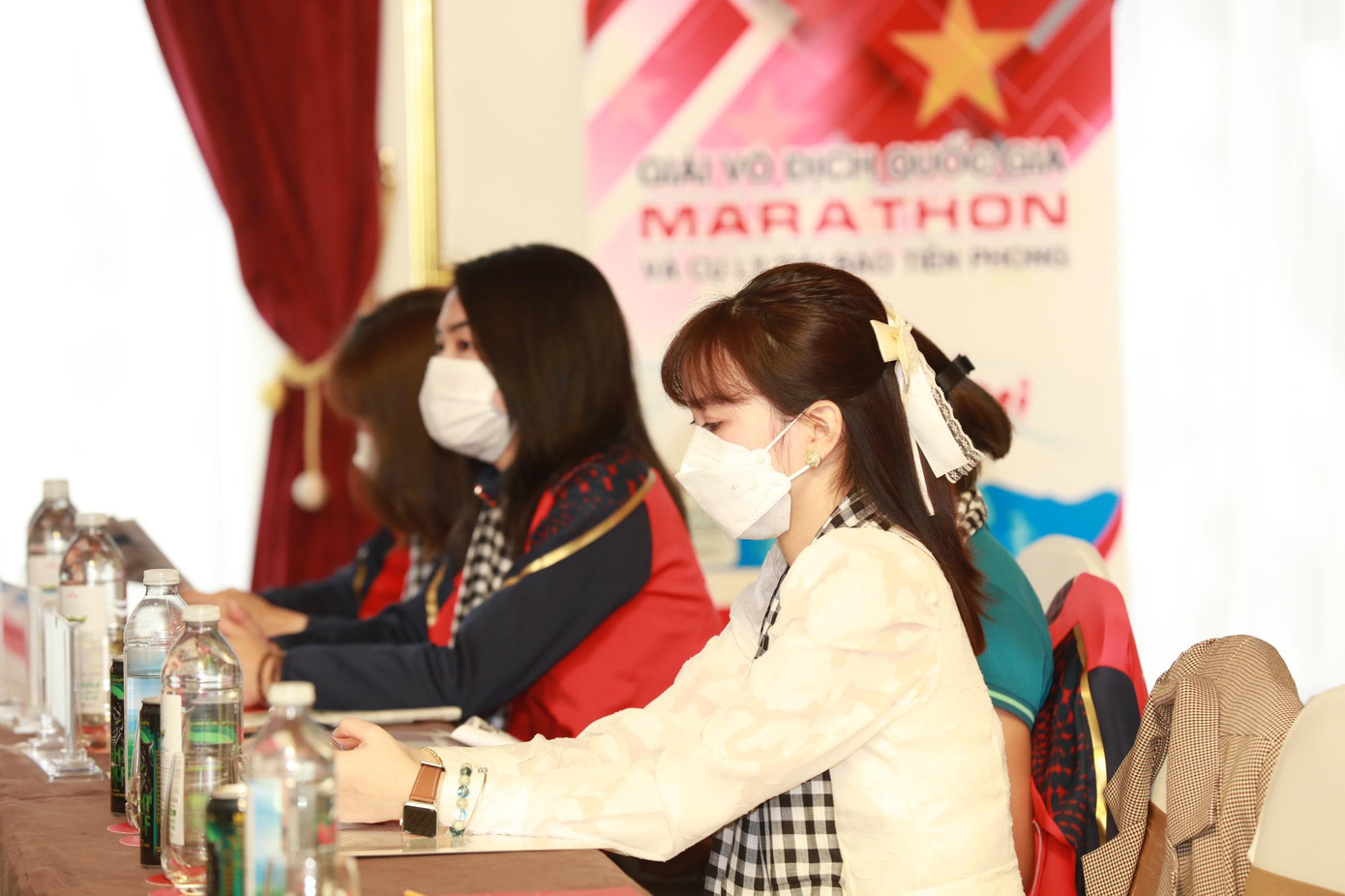 Theo dấu chân huyền thoại ảnh 18