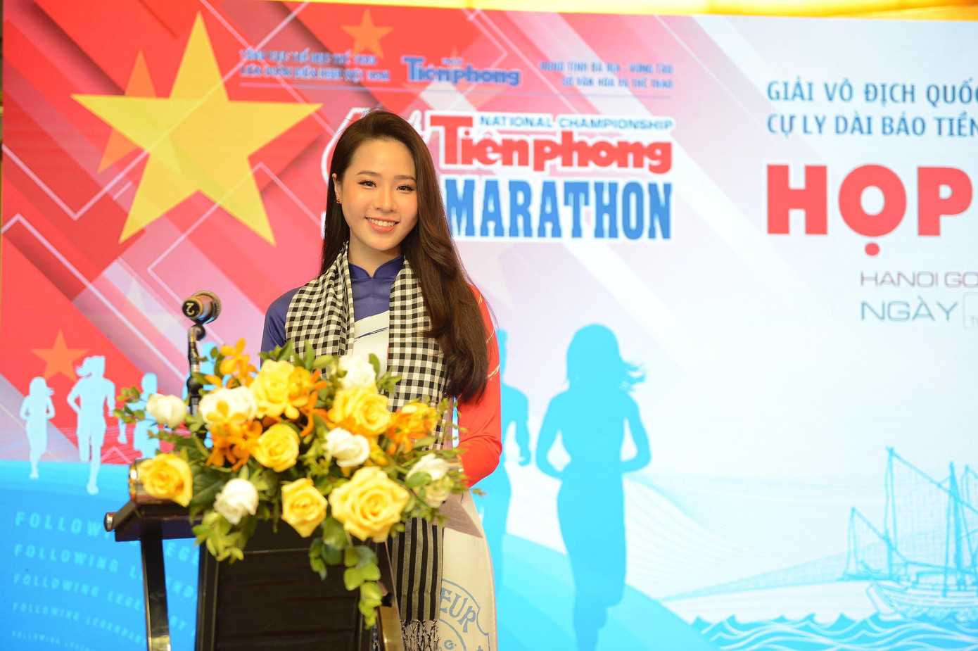 Theo dấu chân huyền thoại ảnh 10