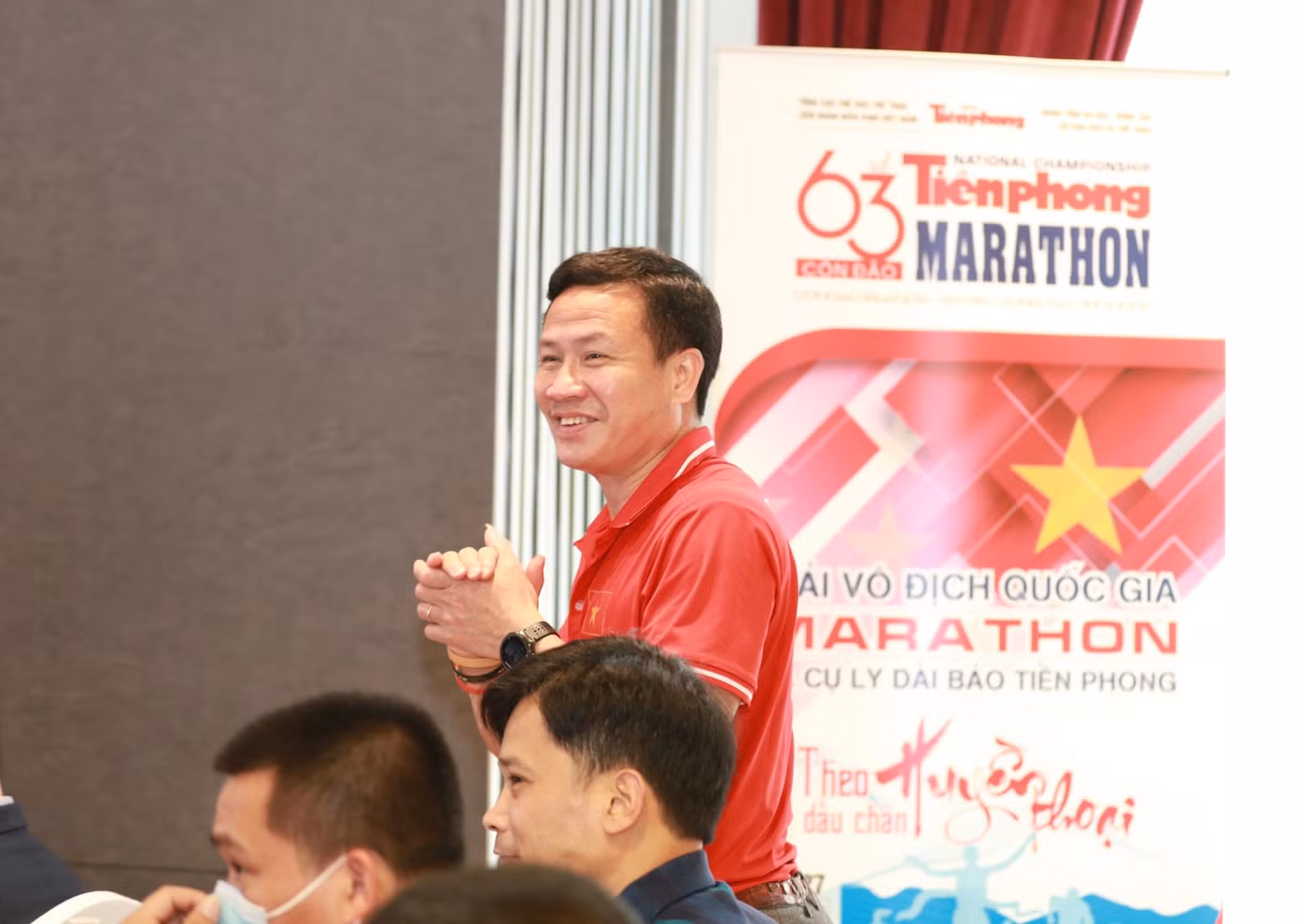 Theo dấu chân huyền thoại ảnh 34 Theo dấu chân huyền thoại ảnh 34